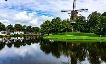 Sommerflodkrydstogt på Rhinen og Maas